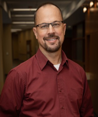 CCM Health Staff - Wayne Hennen, PT, MPT